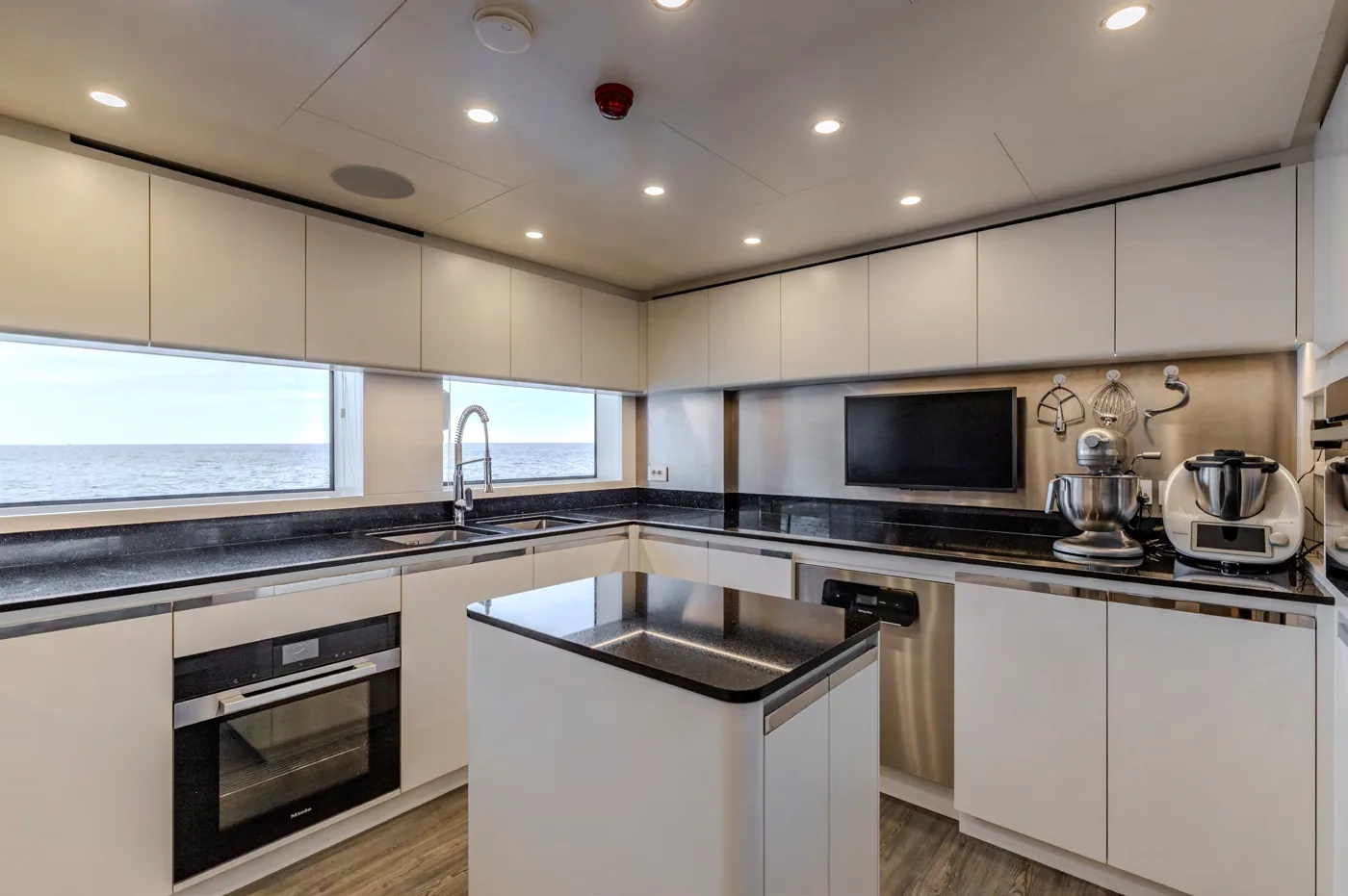 Felicita — photo 12 location yacht Monaco