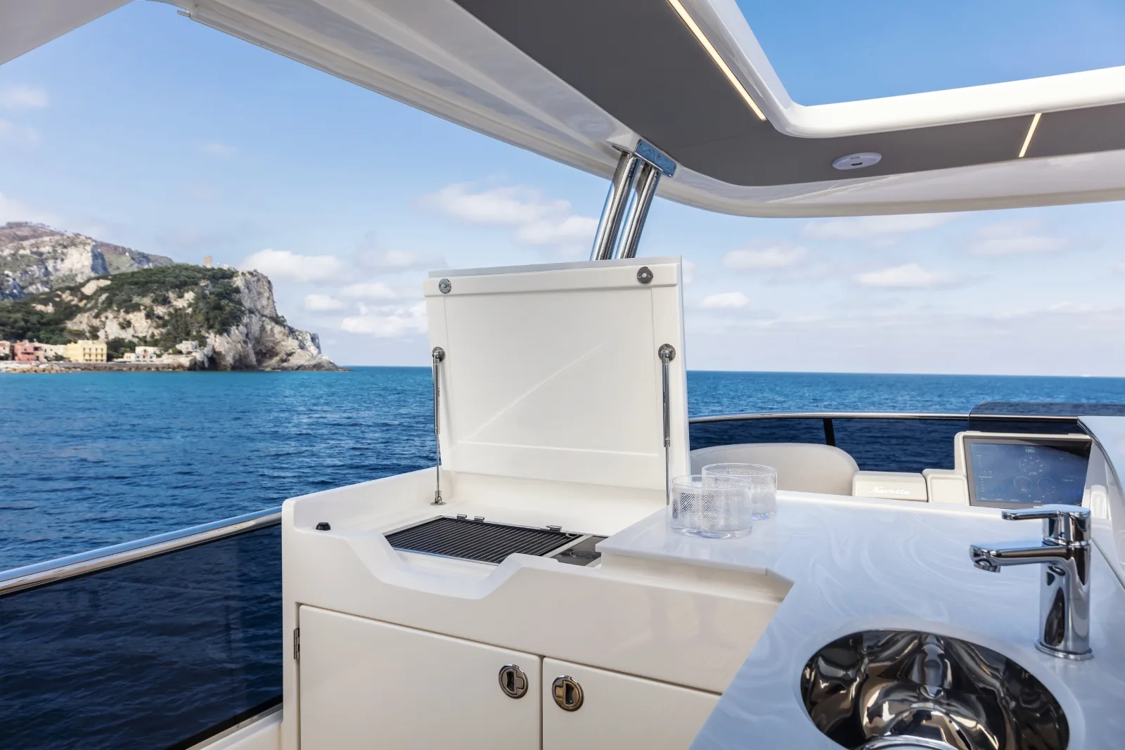 A4A - photo 21 location yacht Monaco