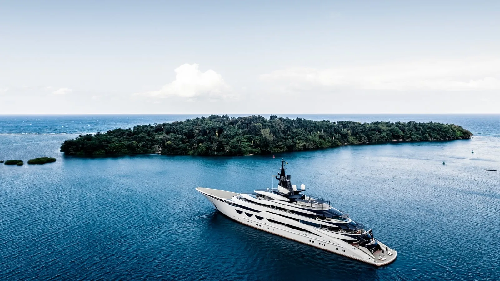 AHPO - photo 3 location yacht Monaco