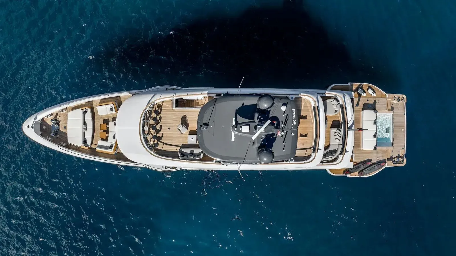 ALPHA WAVES - photo 5 location yacht Monaco