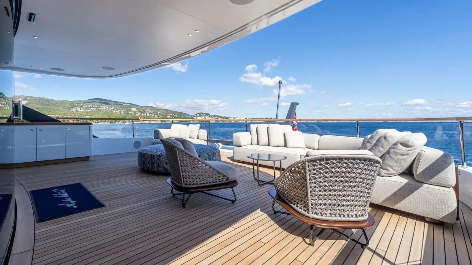 ALPHA WAVES - photo 15 location yacht Monaco
