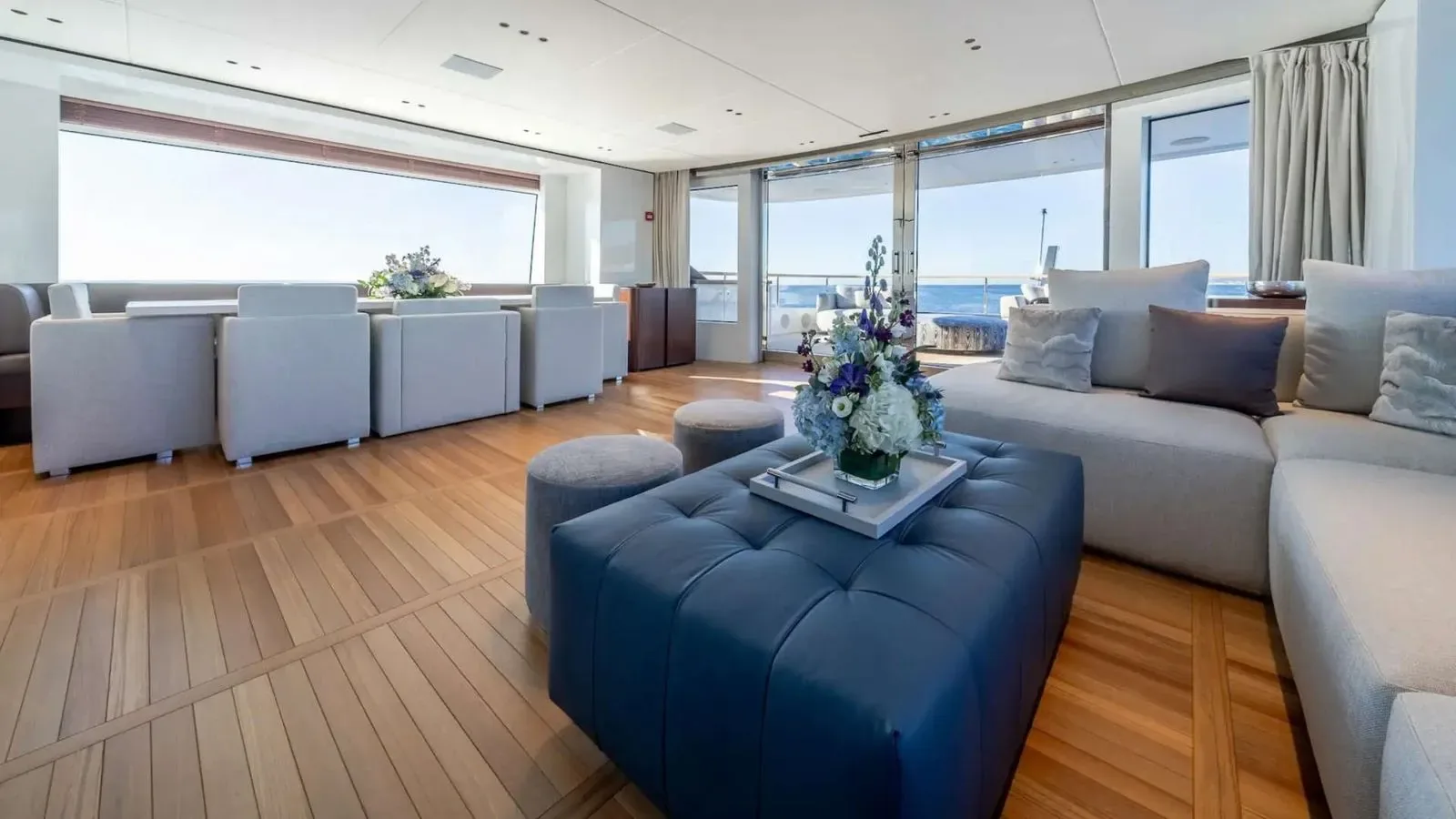 ALPHA WAVES - photo 25 location yacht Monaco
