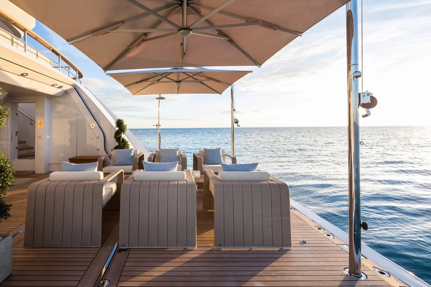 ARTISAN - photo 8 location yacht Monaco