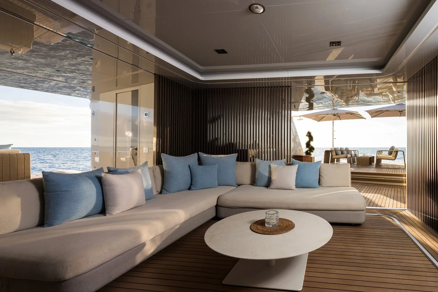 ARTISAN - photo 10 location yacht Monaco