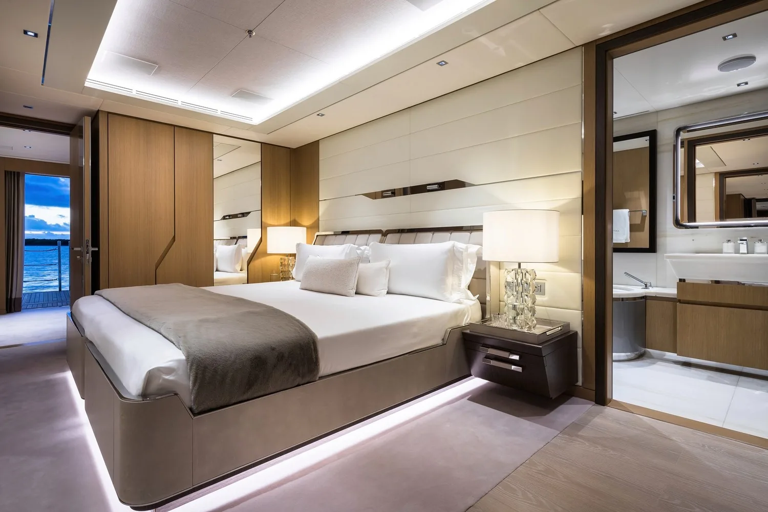 ARTISAN - photo 35 location yacht Monaco