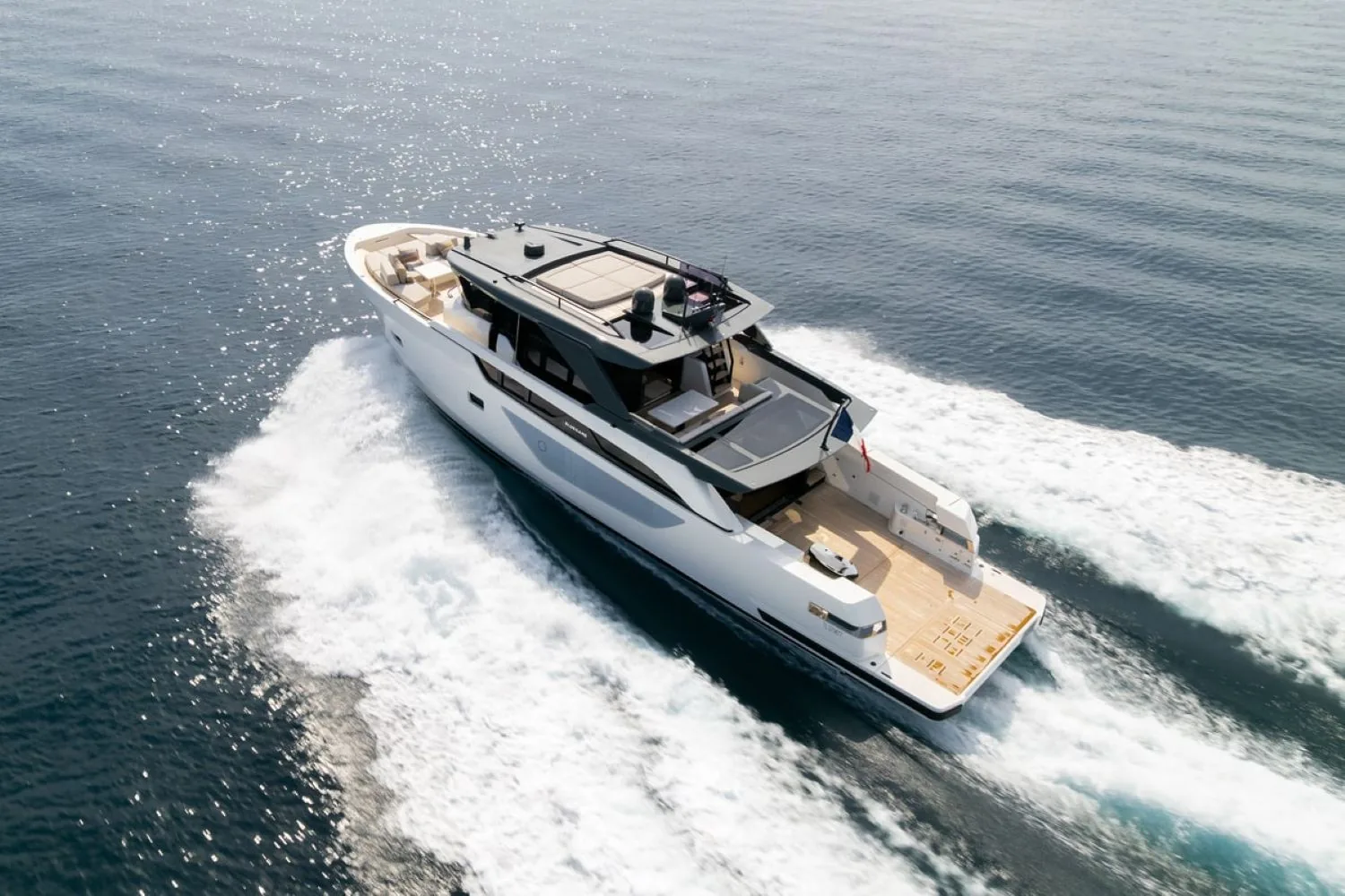 BLUEGAME BGX63 - photo 2 location yacht Monaco