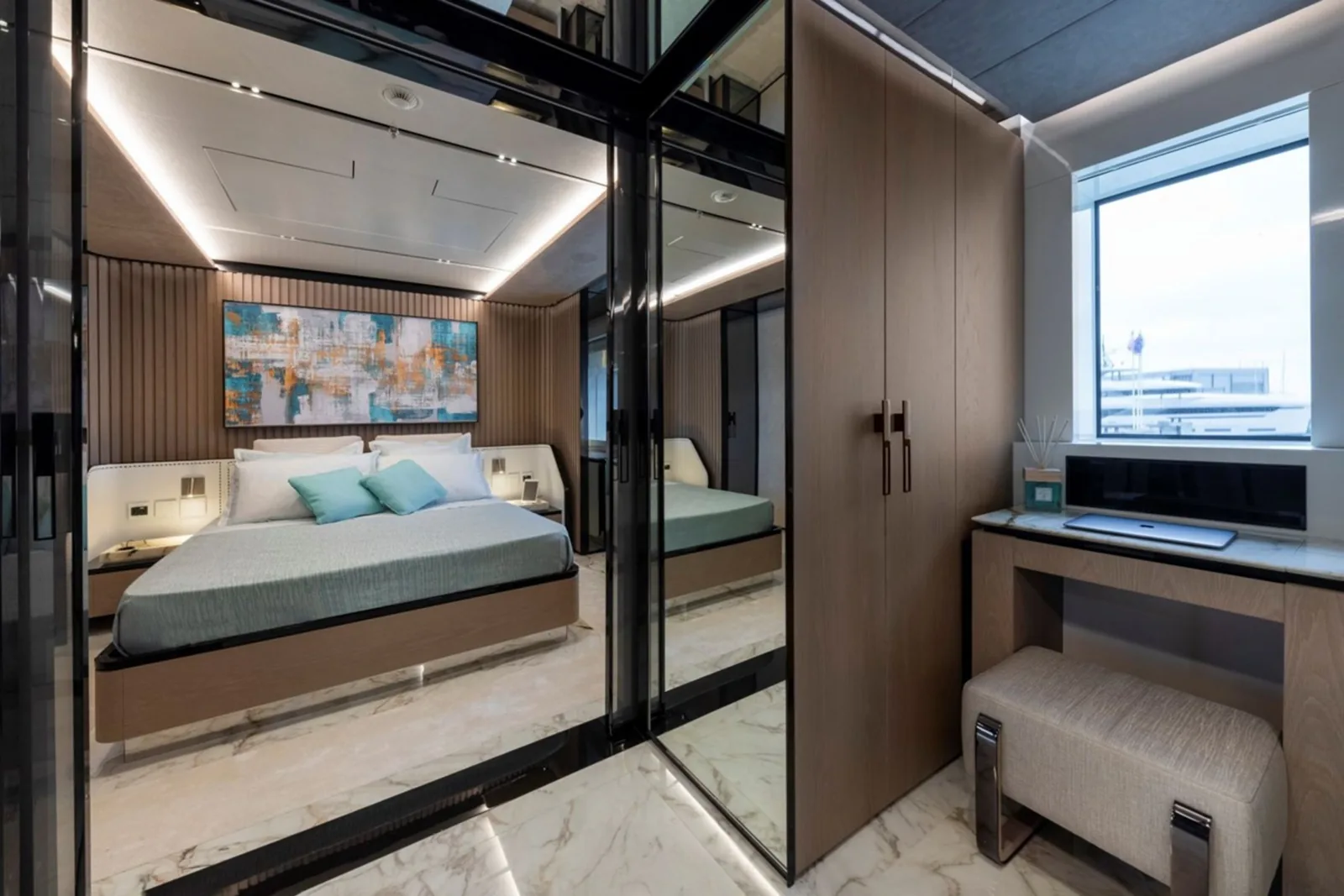 C - photo 9 location yacht Monaco