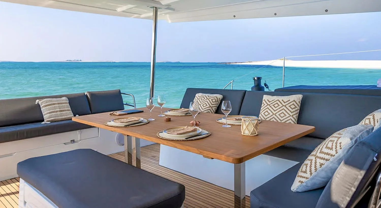 CATAMARAN AURA 51 - photo 7 location yacht Monaco