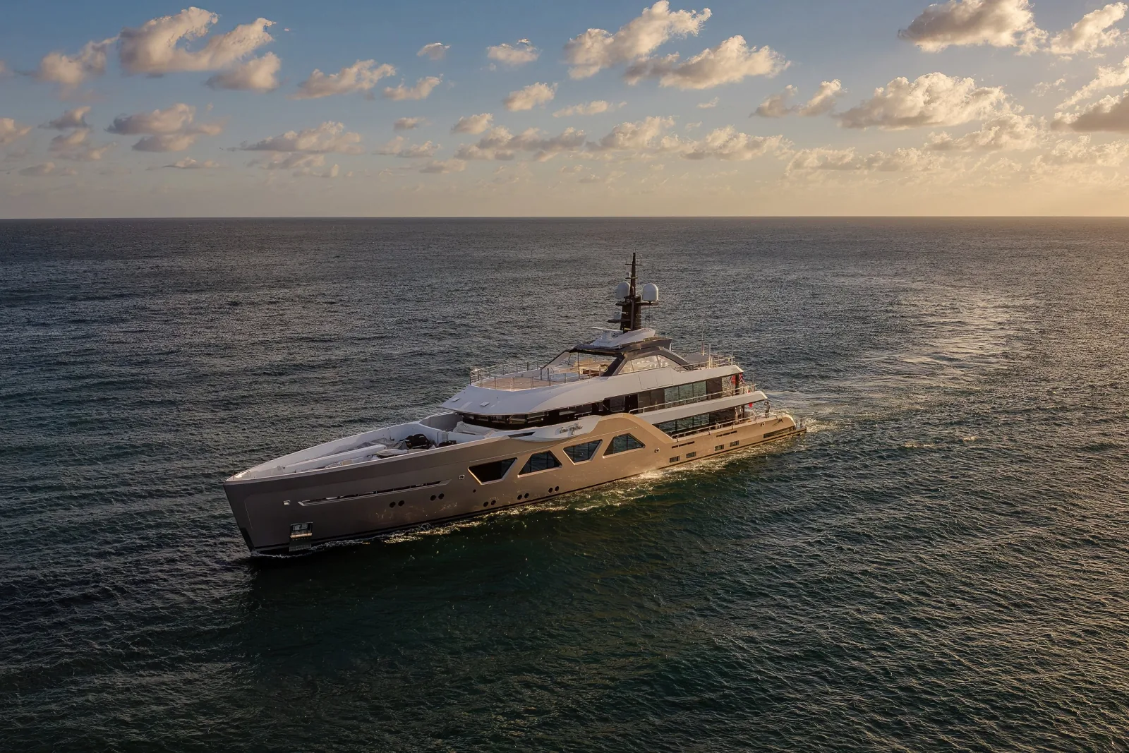COME TOGETHER - photo 8 location yacht Monaco