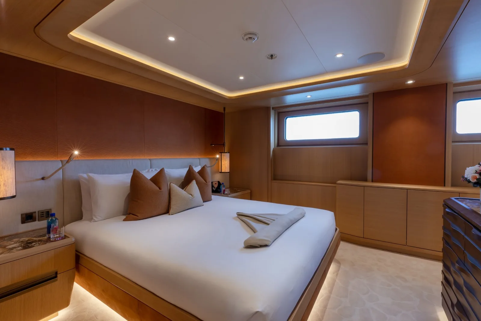 COME TOGETHER - photo 34 location yacht Monaco
