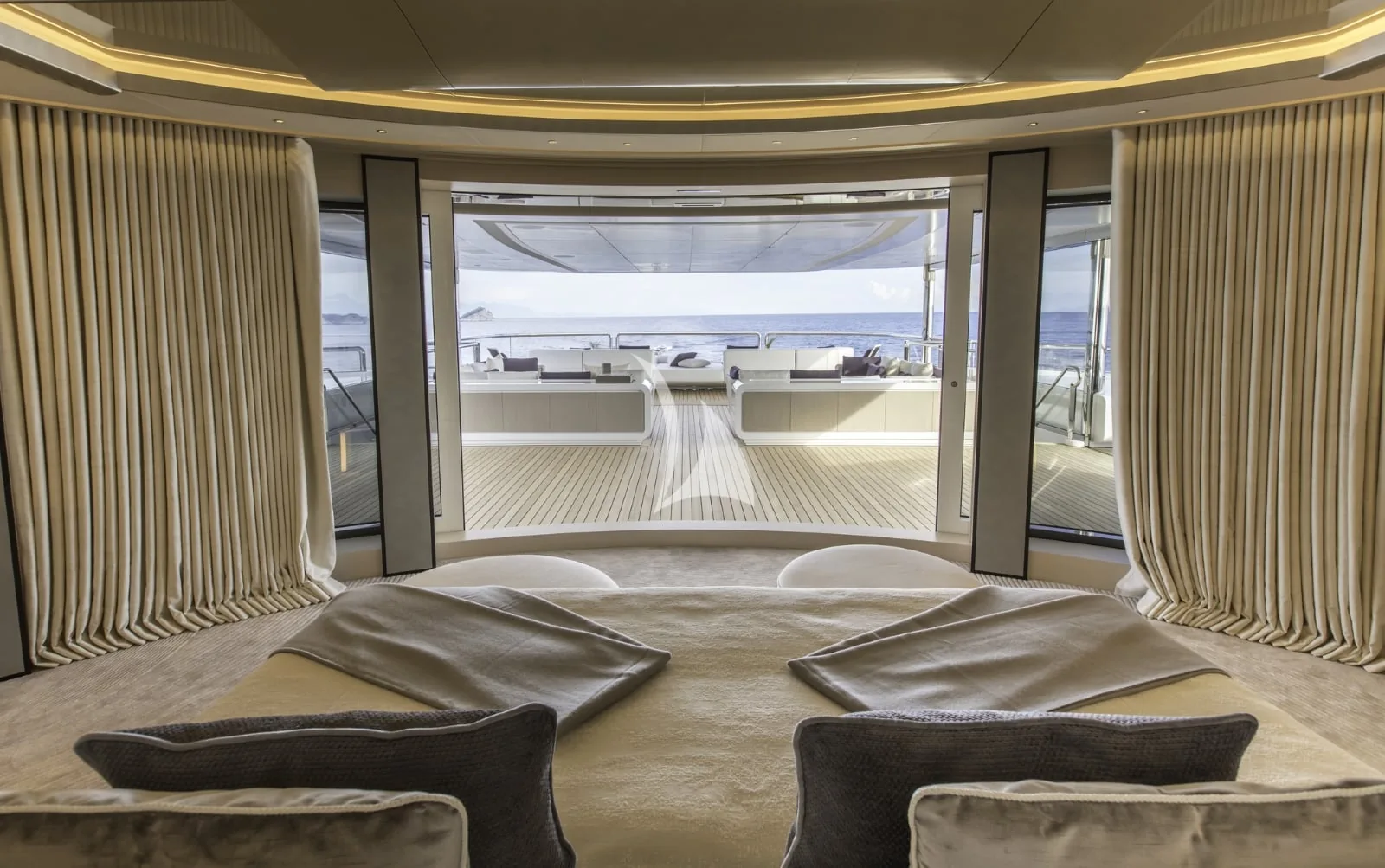 DAR - photo 33 location yacht Monaco