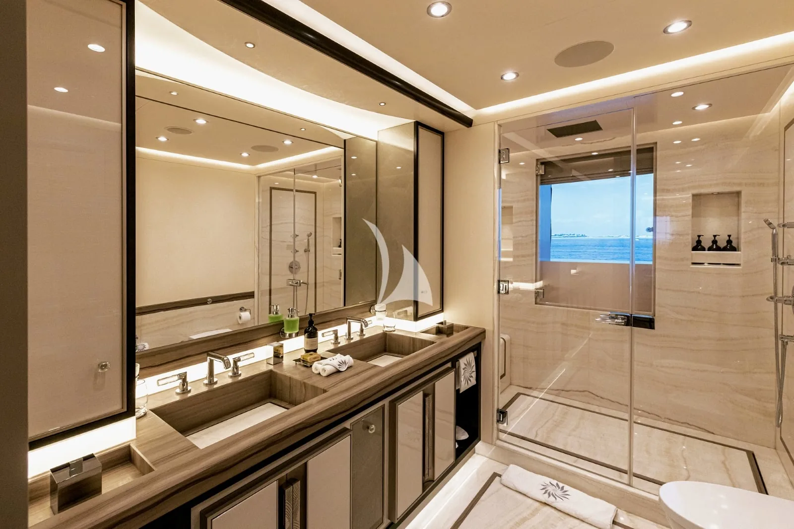 DAR - photo 42 location yacht Monaco