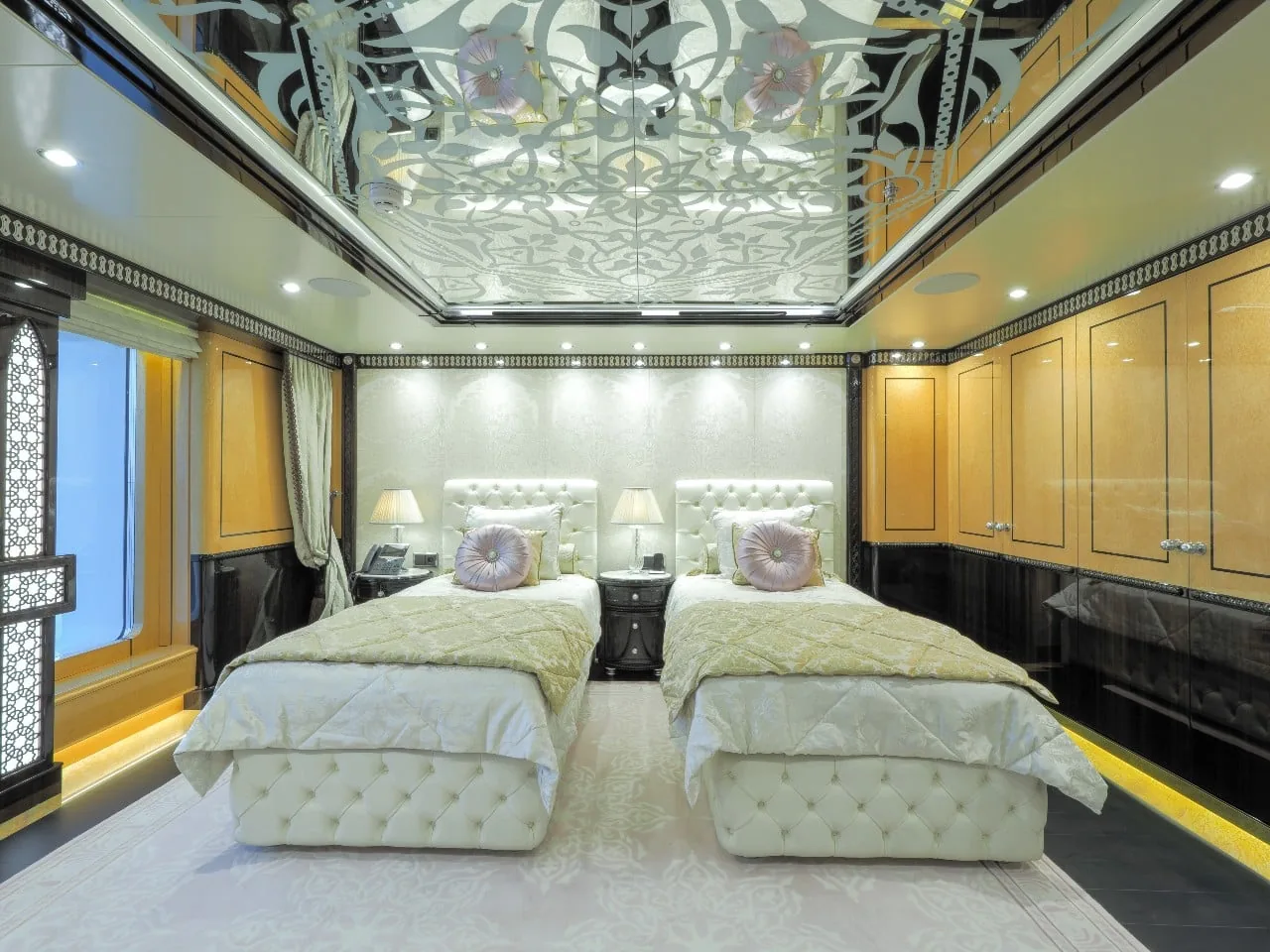 ELEMENTS - photo 6 location yacht Monaco