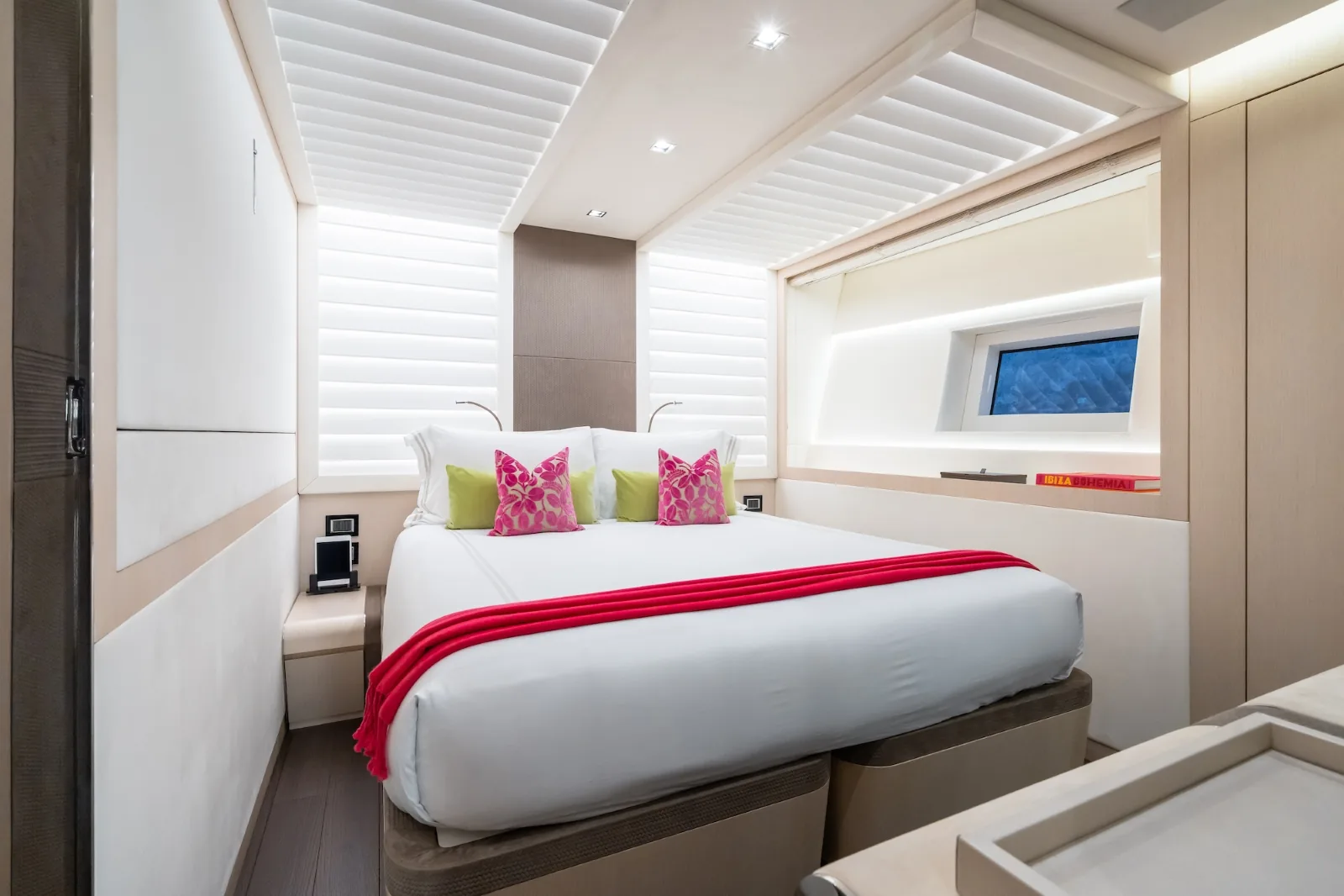 HALARA - photo 19 location yacht Monaco
