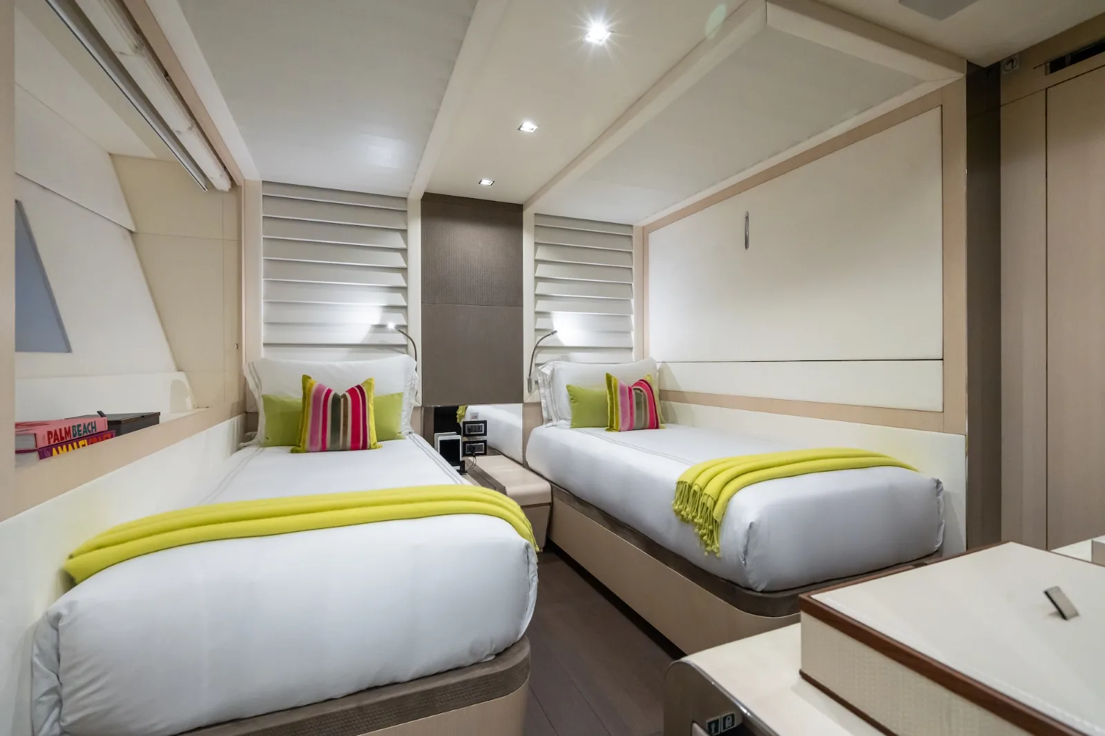 HALARA - photo 21 location yacht Monaco