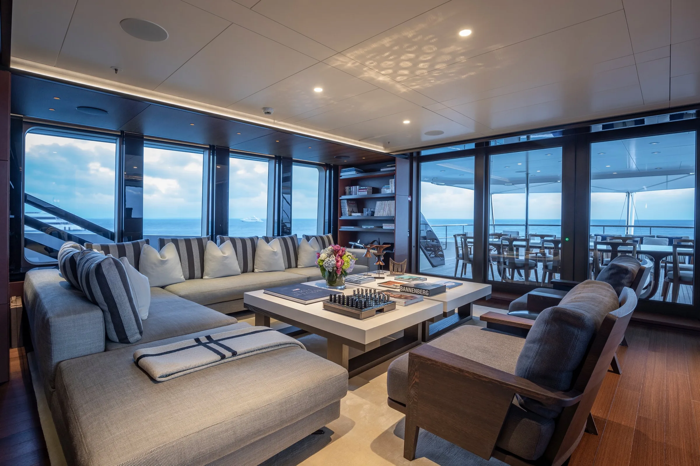 HALO - photo 6 location yacht Monaco