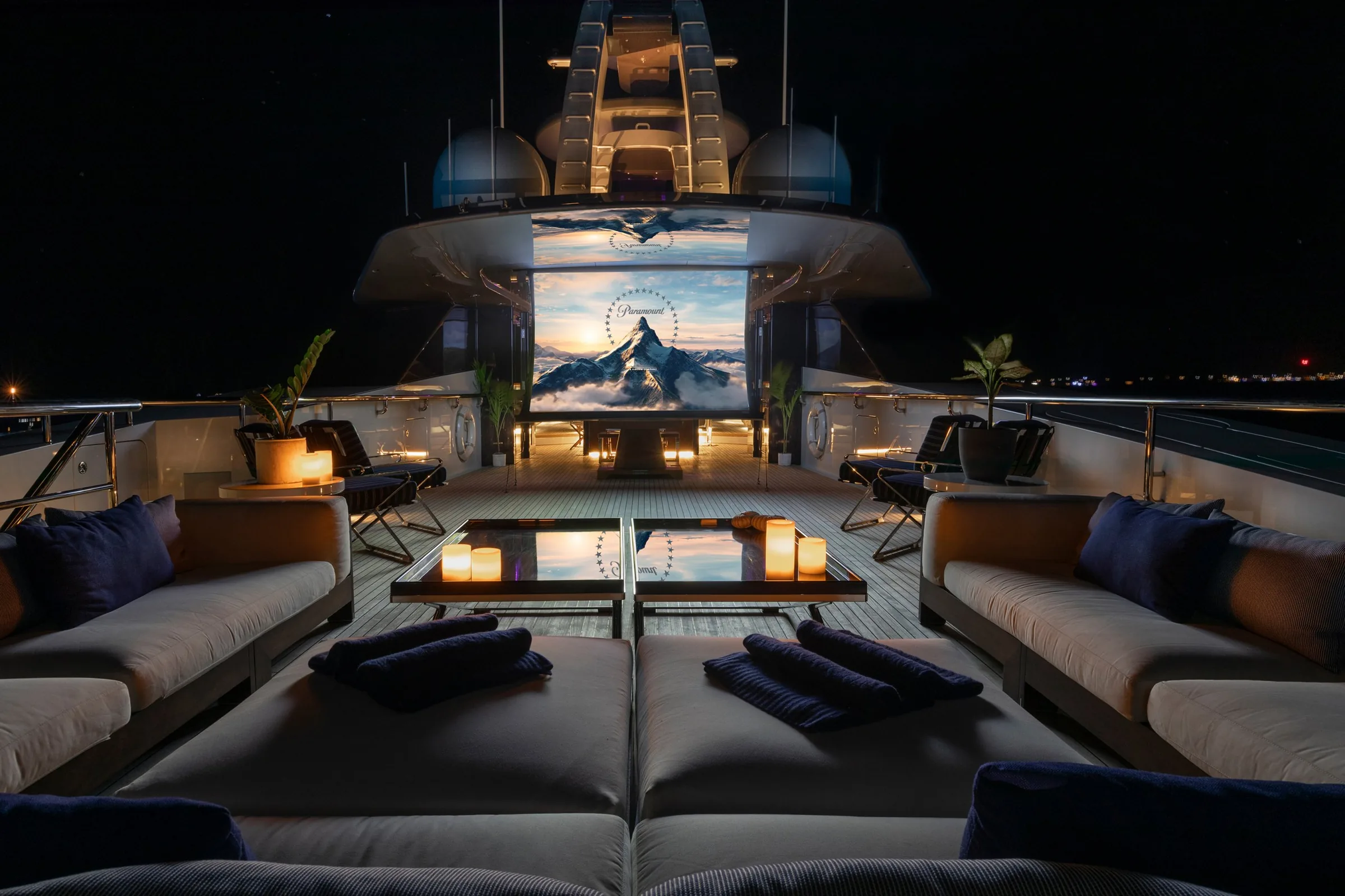 HALO - photo 30 location yacht Monaco