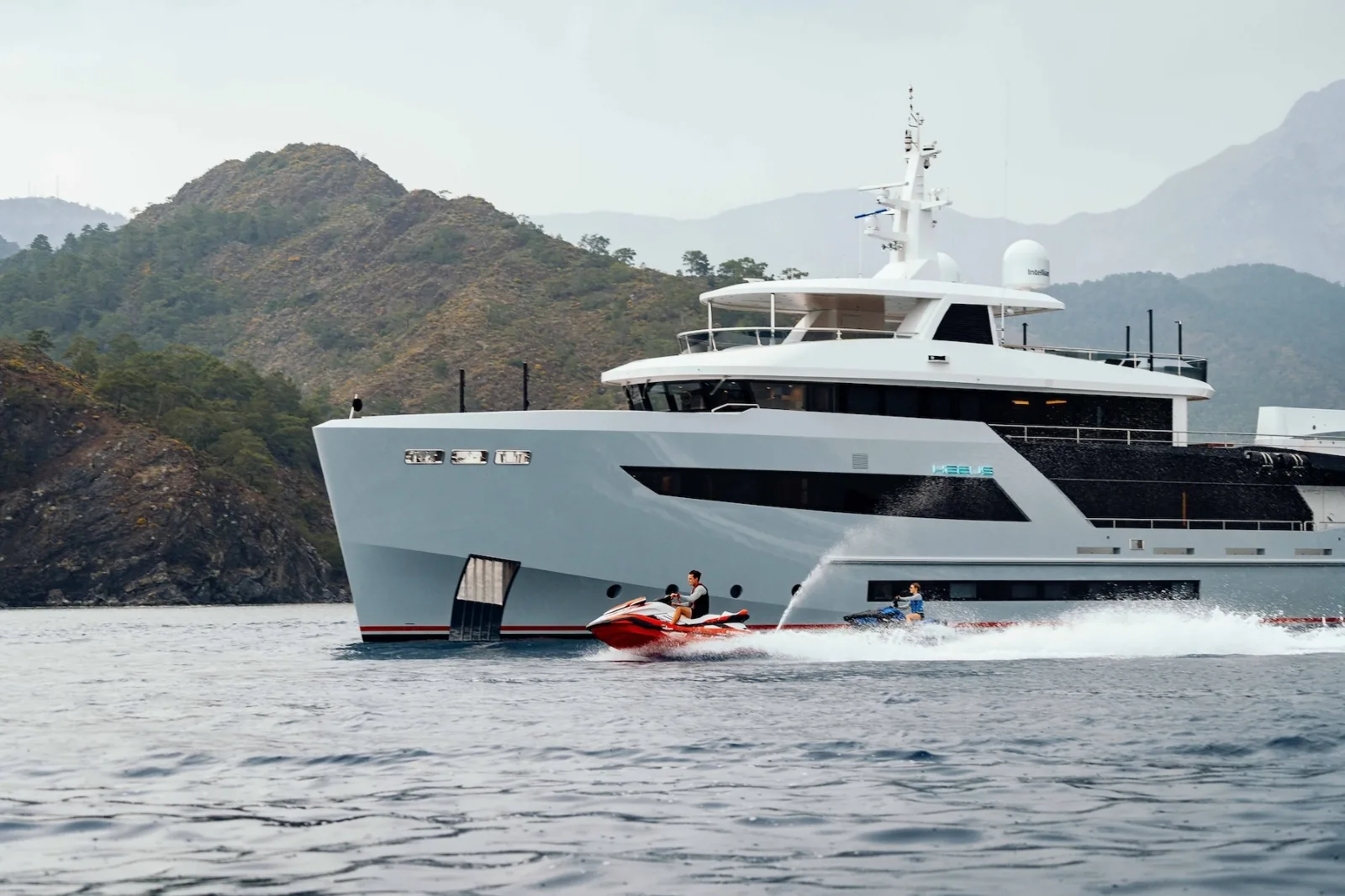 HEEUS - photo 7 location yacht Monaco
