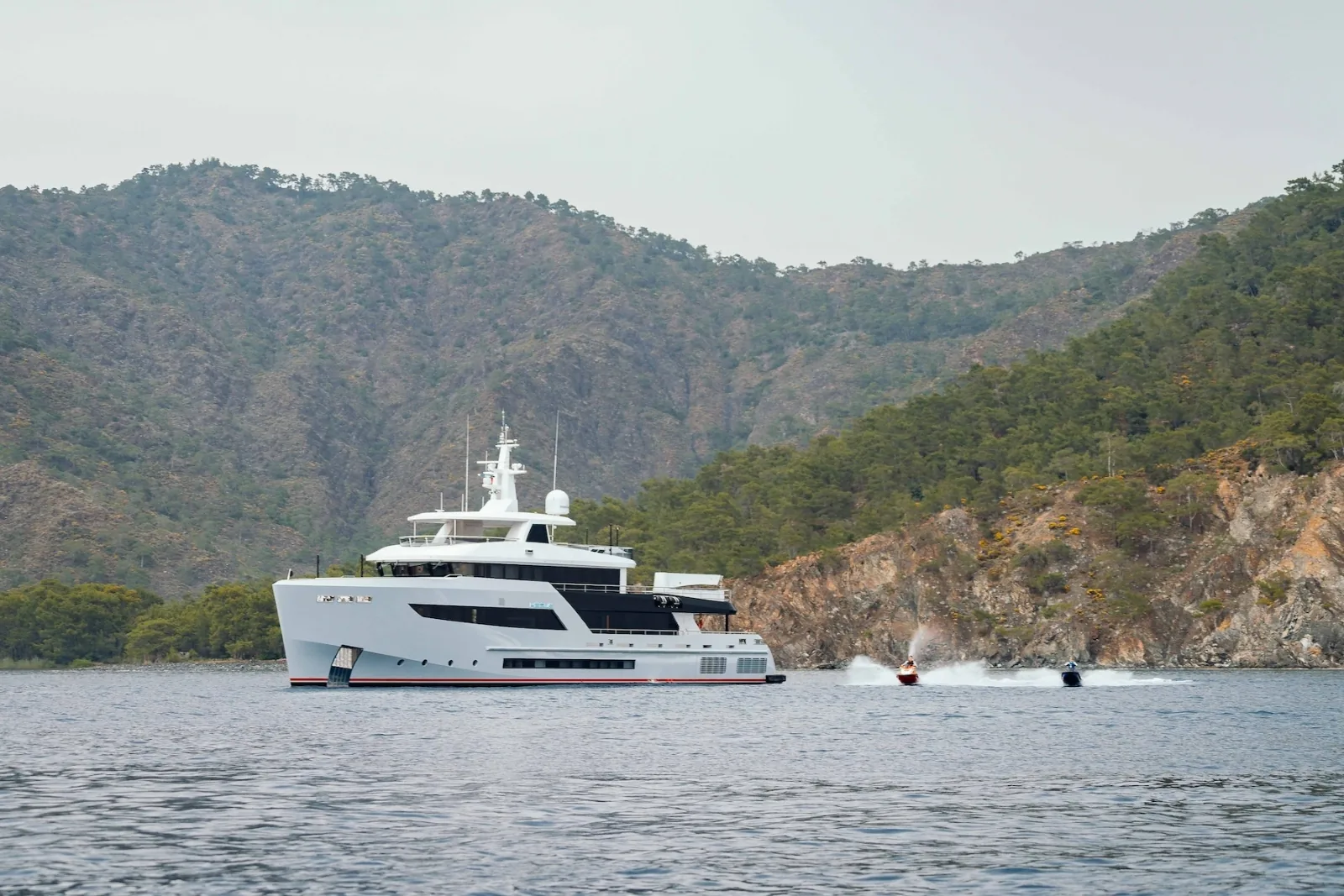 HEEUS - photo 9 location yacht Monaco