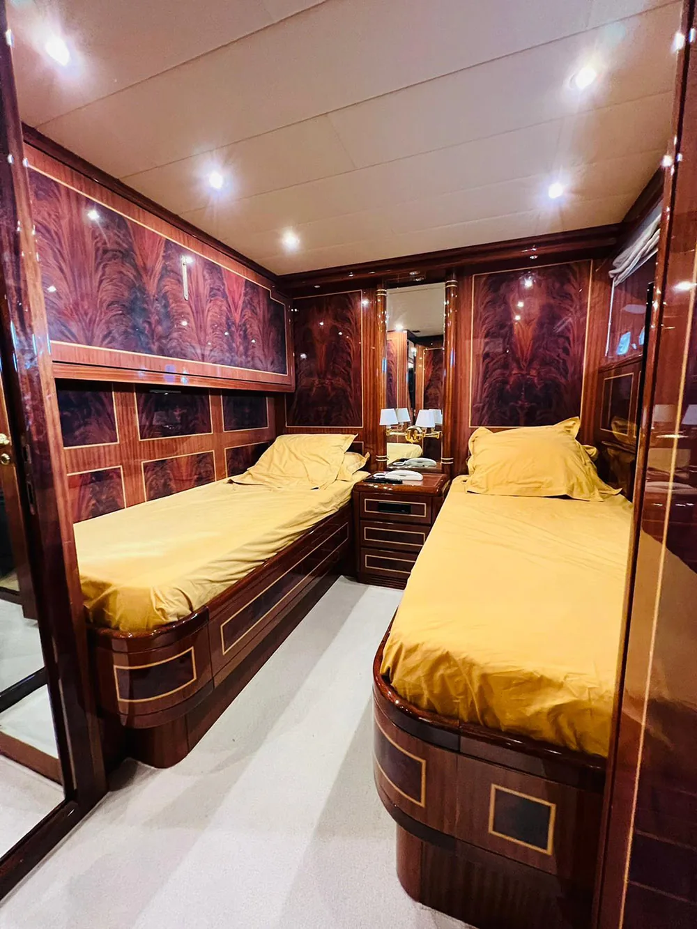HELIOS - photo 22 location yacht Monaco