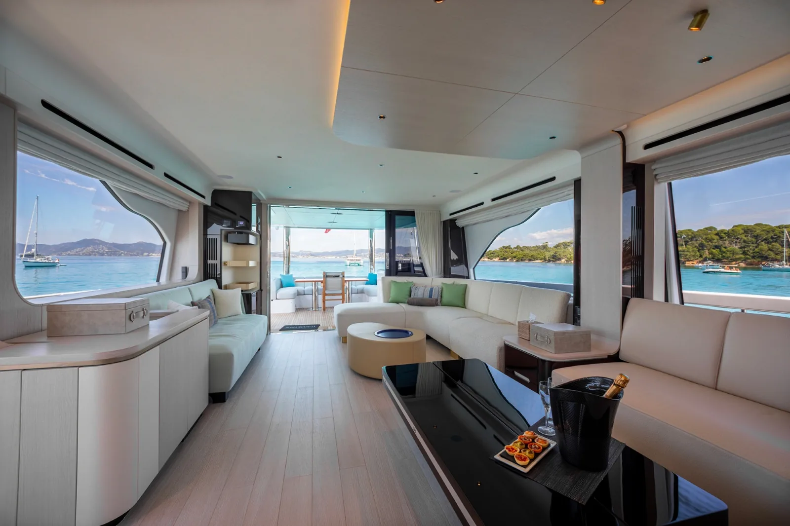 IMAGINE - photo 13 location yacht Monaco