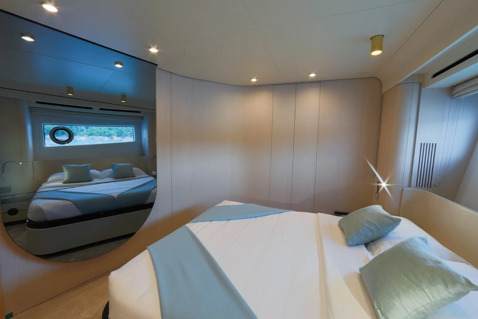 IMAGINE - photo 19 location yacht Monaco