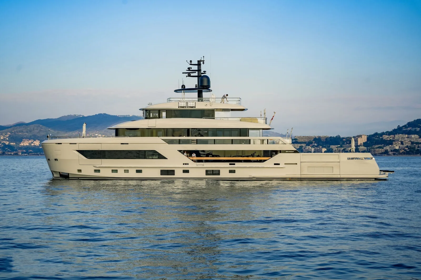 LA LA LAND - photo 9 location yacht Monaco