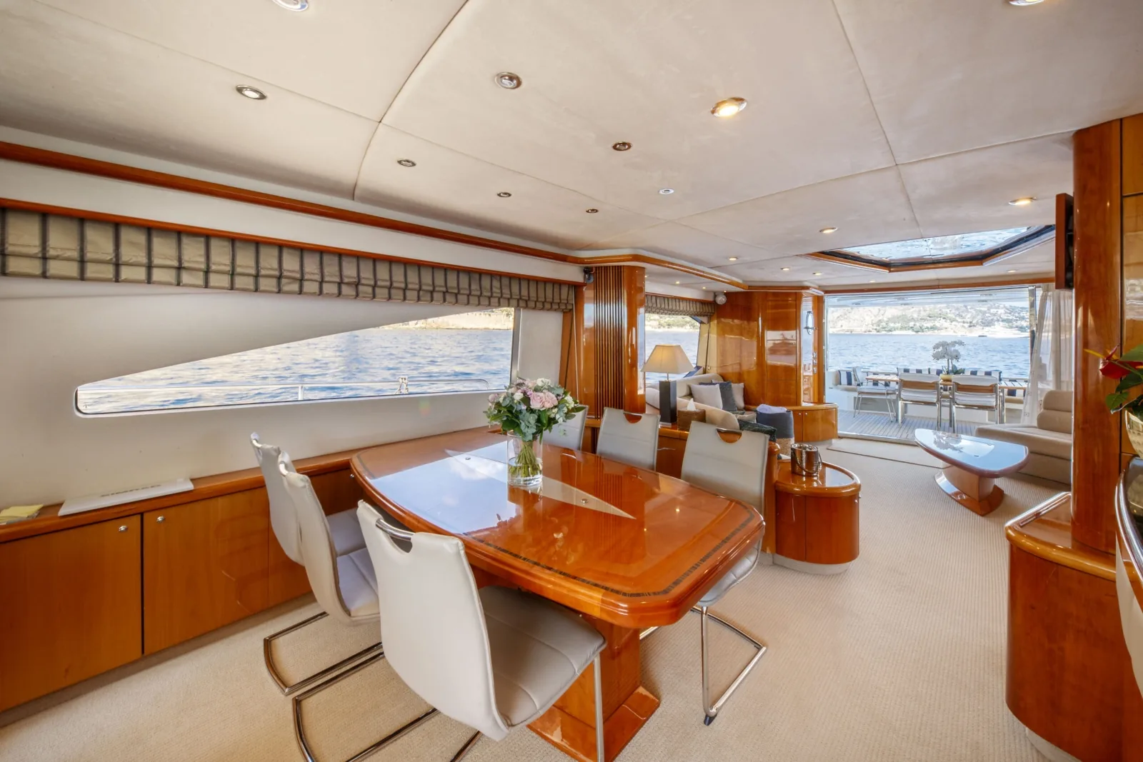 LADY YOUSRA - photo 20 location yacht Monaco