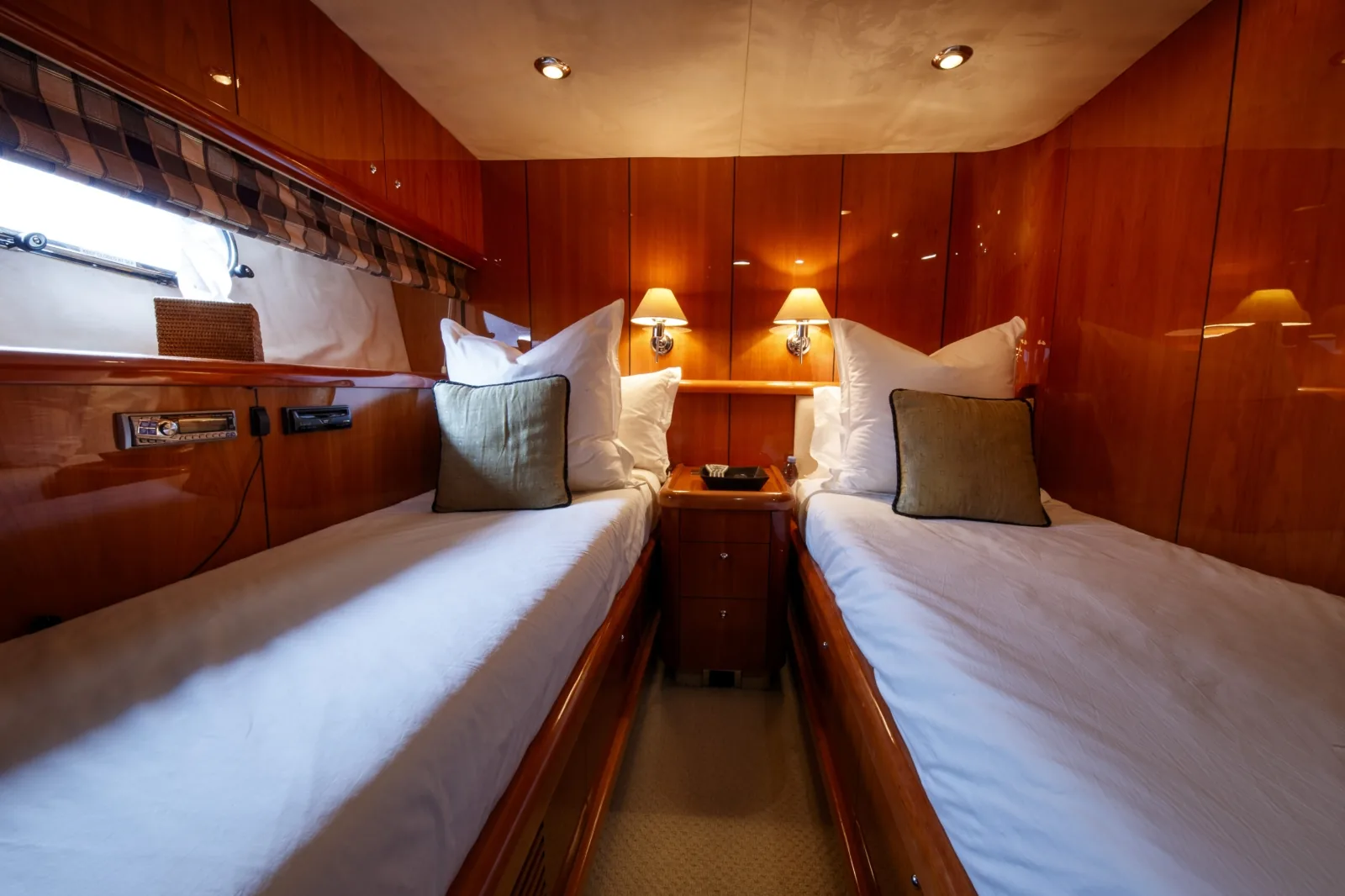 LADY YOUSRA - photo 32 location yacht Monaco