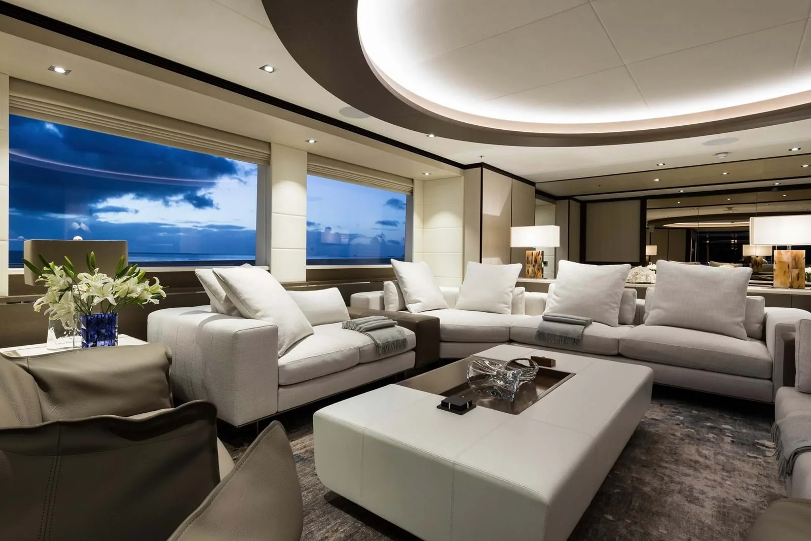 LAURENTIA - photo 19 location yacht Monaco