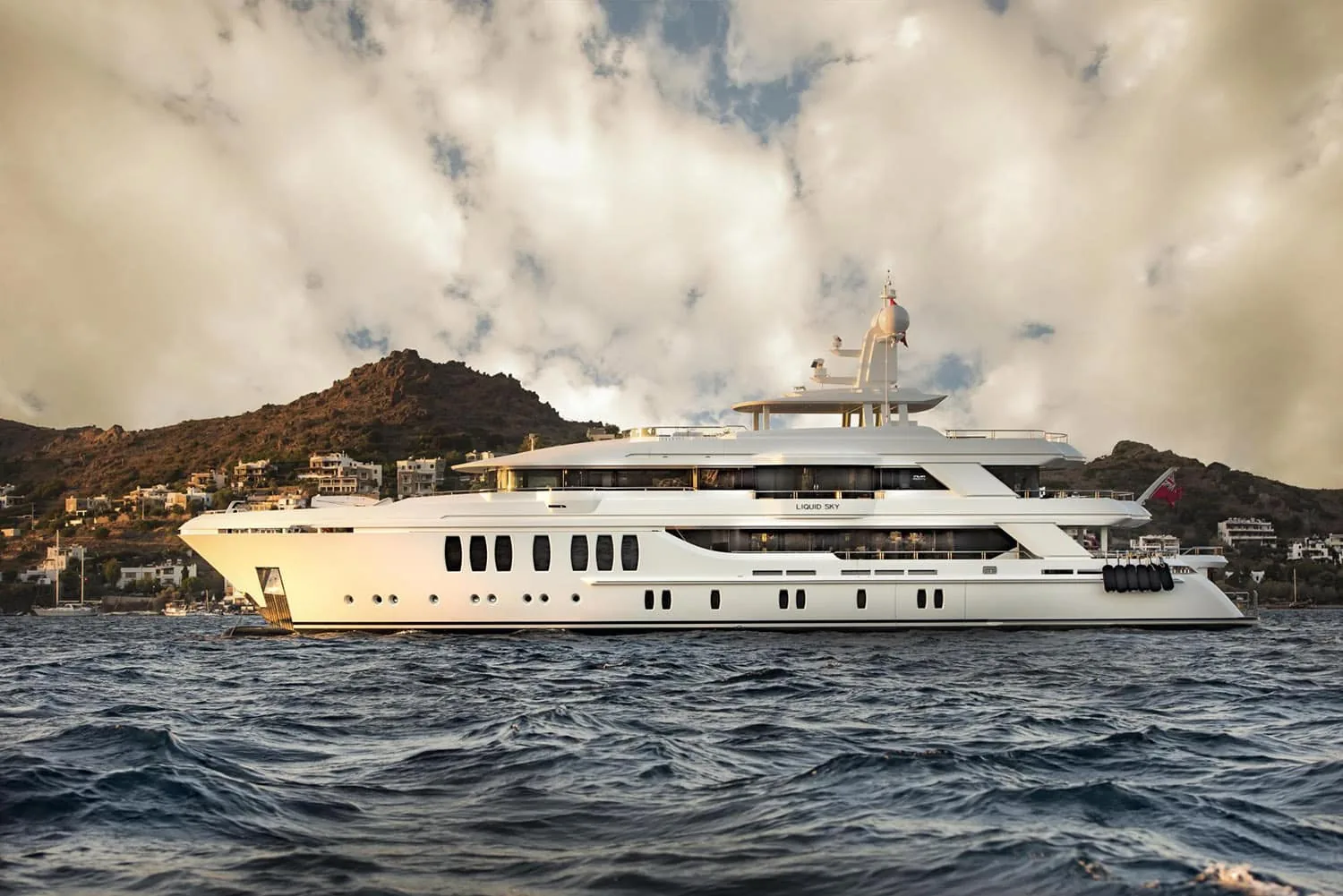LIQUID SKY - photo 3 location yacht Monaco
