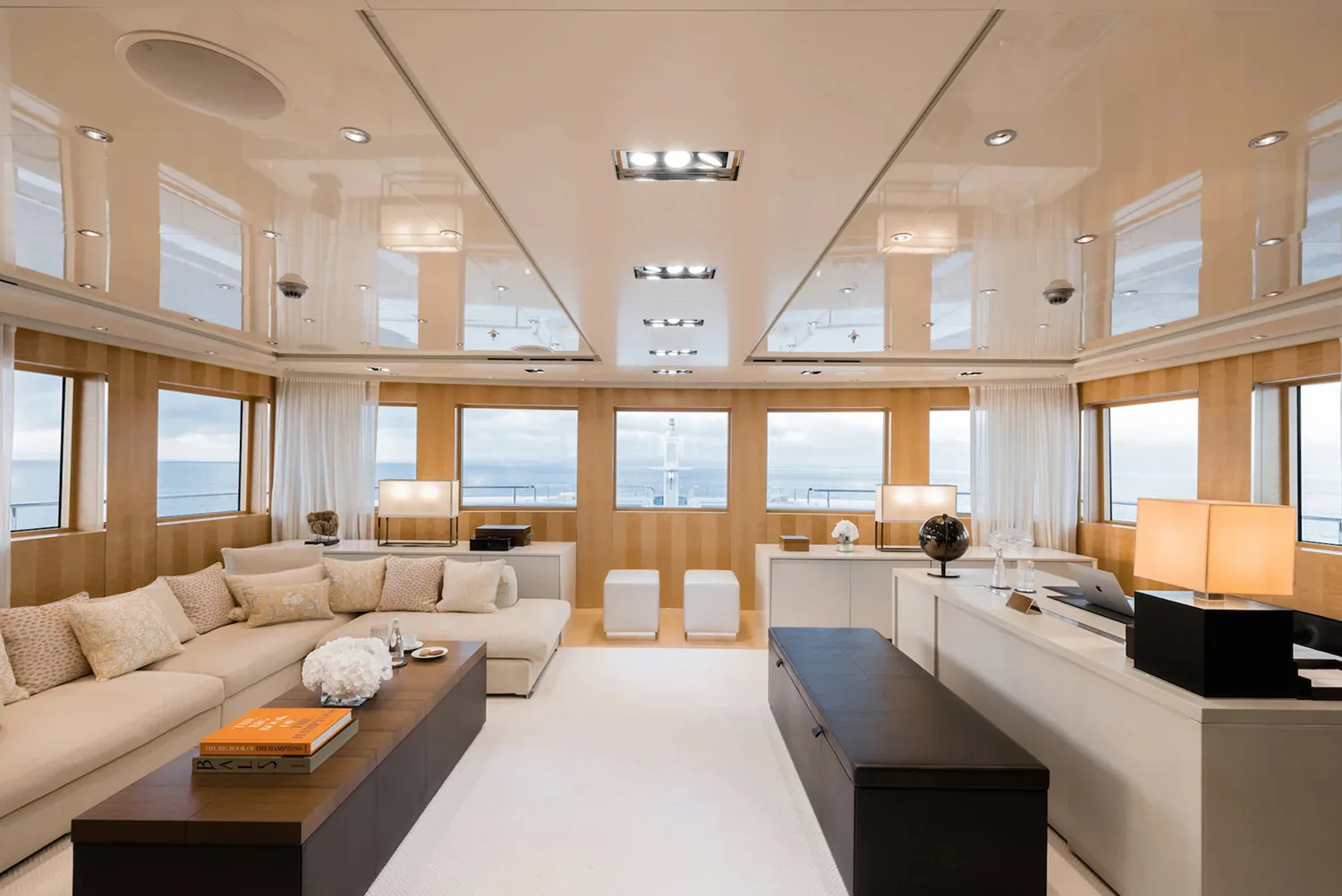 LOON - photo 37 location yacht Monaco