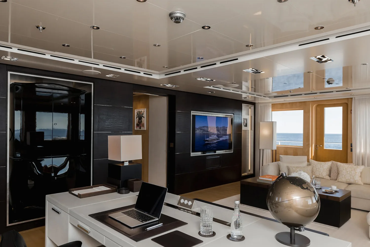 LOON - photo 38 location yacht Monaco