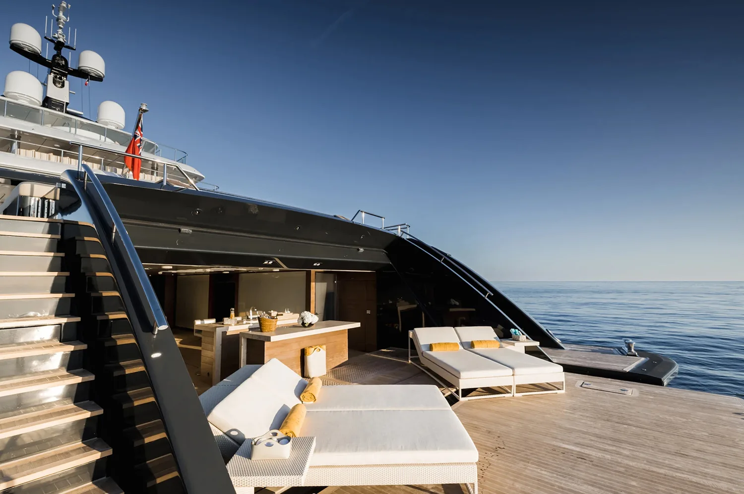 LOON - photo 46 location yacht Monaco