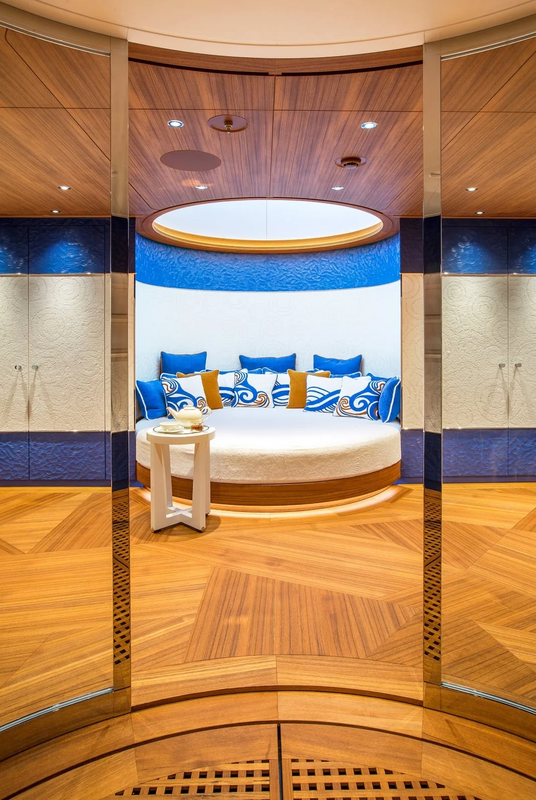 MADSUMMER - photo 41 location yacht Monaco