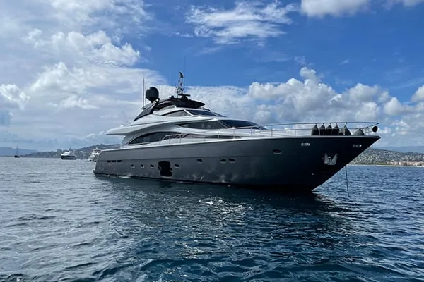 MAXI BEER - location yacht Monaco