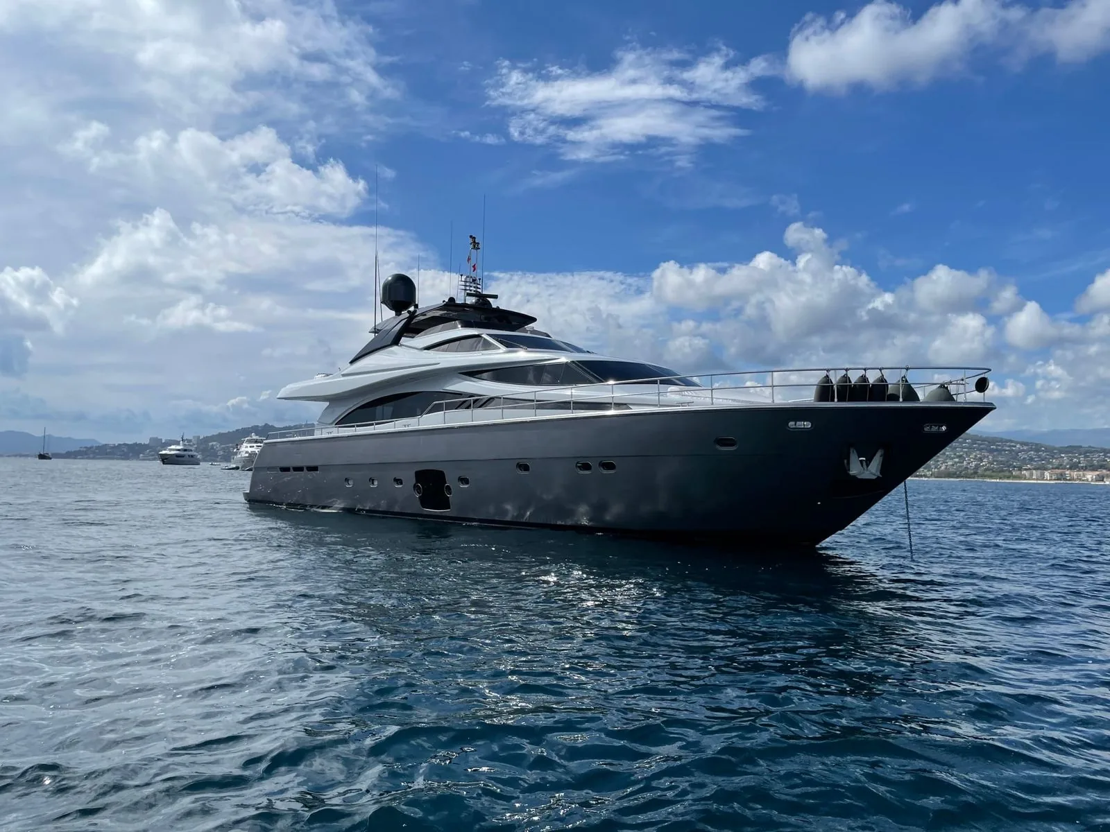 MAXI BEER - photo 2 location yacht Monaco