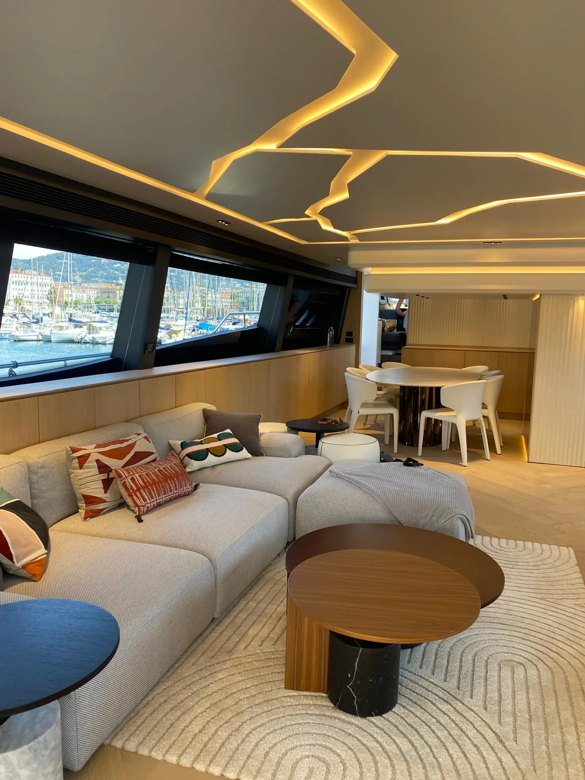 MAXI BEER - photo 5 location yacht Monaco