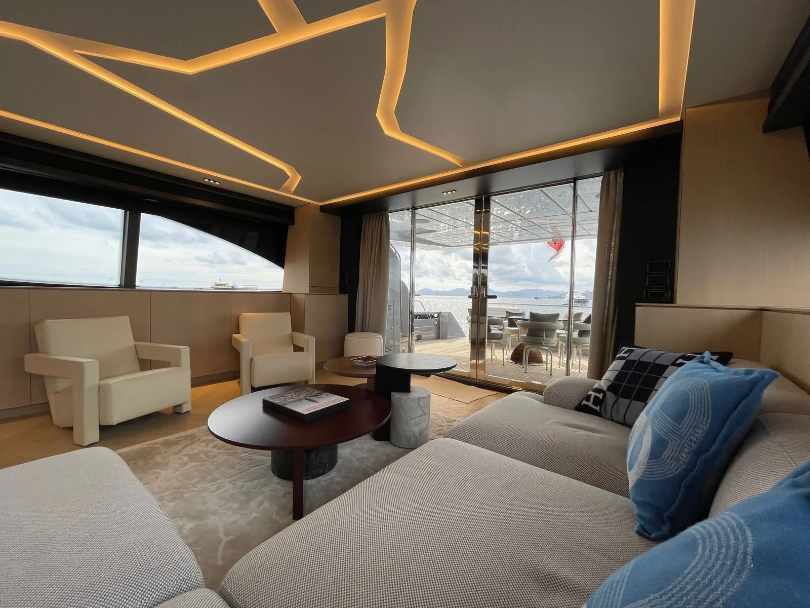 MAXI BEER - photo 7 location yacht Monaco