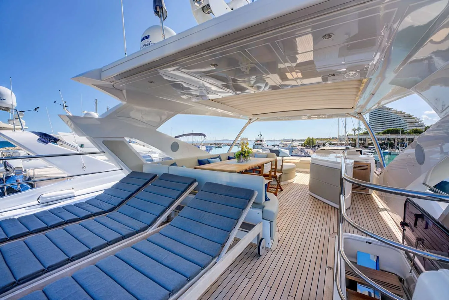 MIKEL ANGELO - photo 6 location yacht Monaco