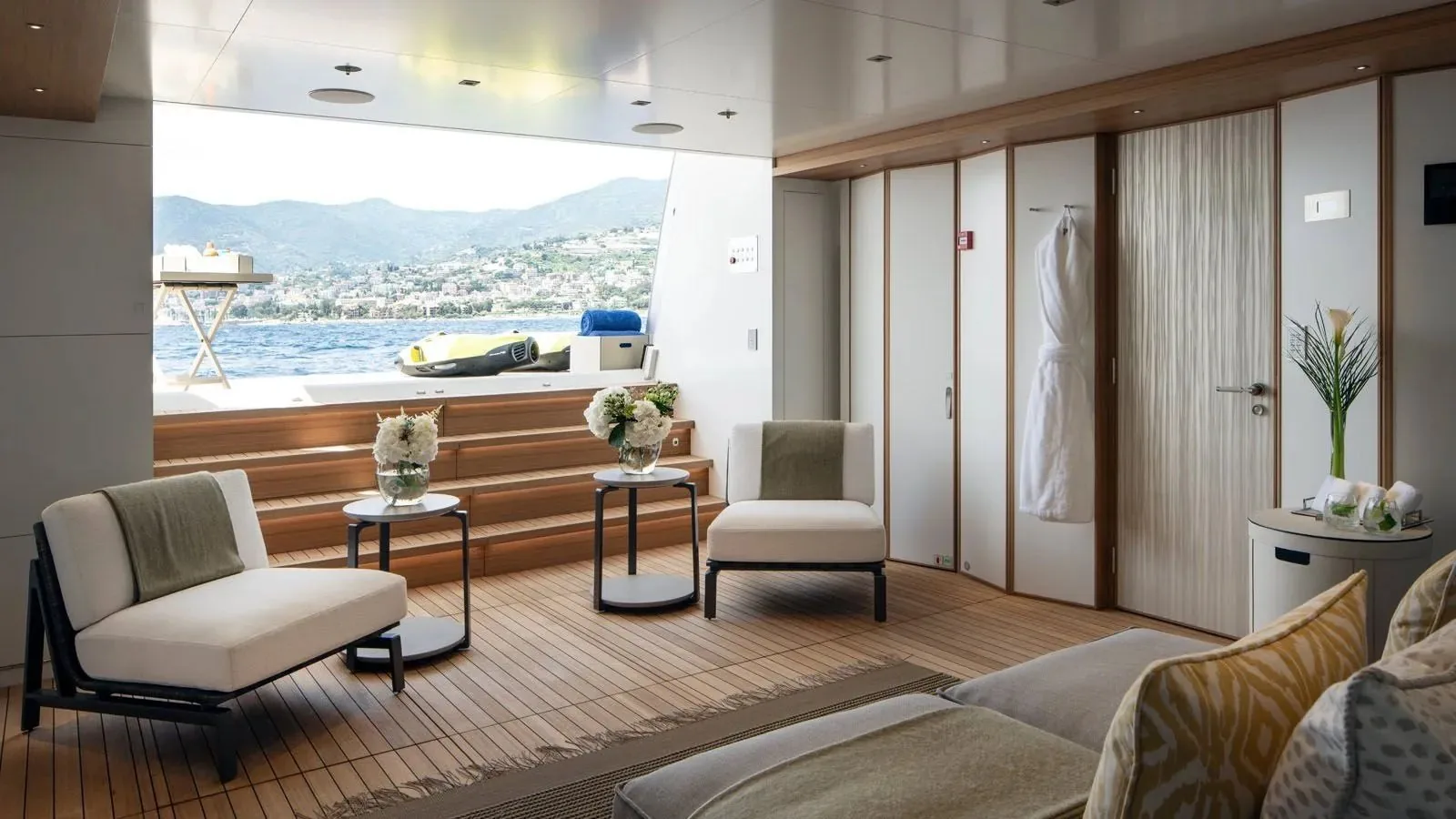 MOSKITO - photo 42 location yacht Monaco