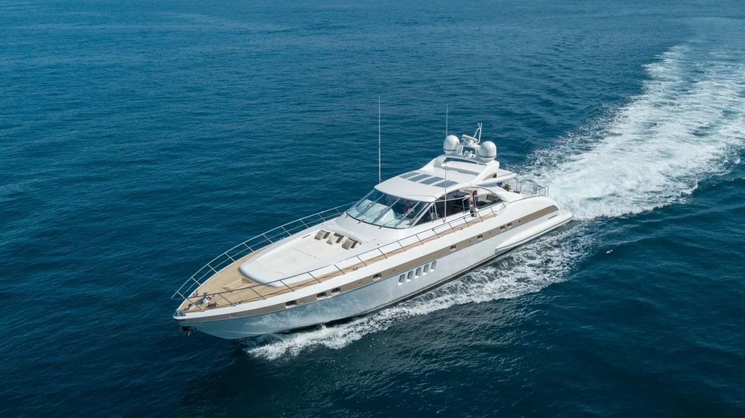 MR M - photo 4 location yacht Monaco
