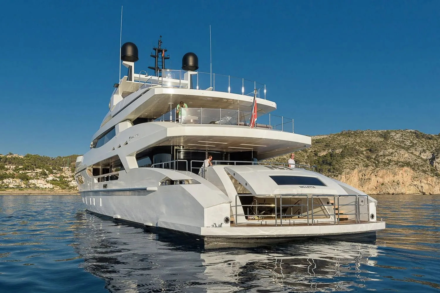 MR T - photo 5 location yacht Monaco