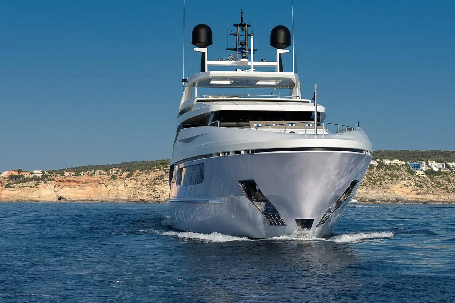 MR T - photo 6 location yacht Monaco