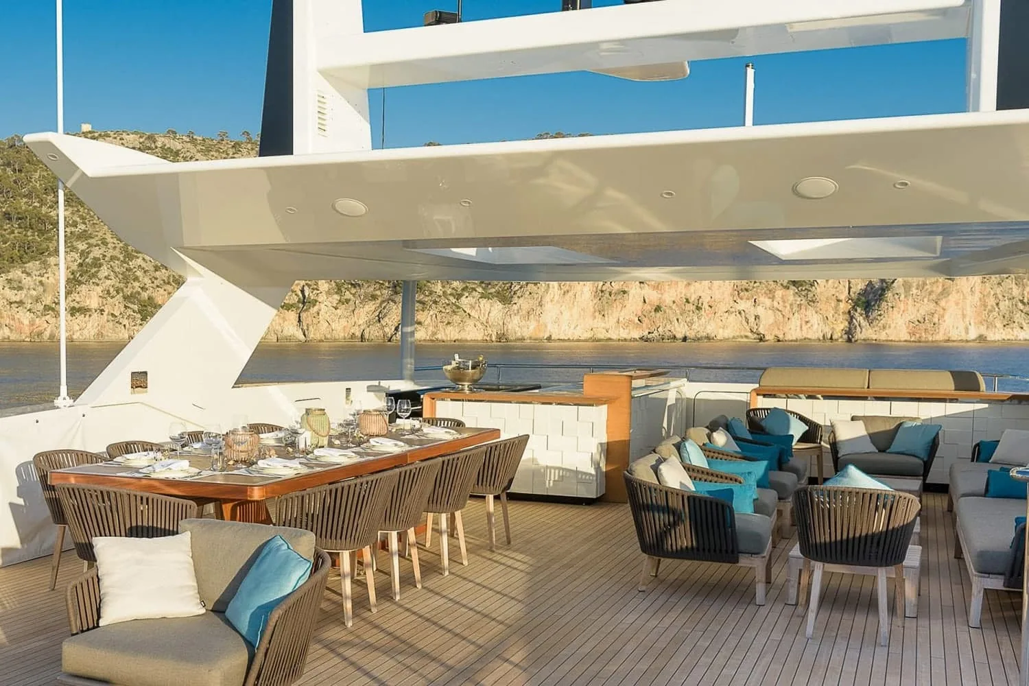 MR T - photo 8 location yacht Monaco