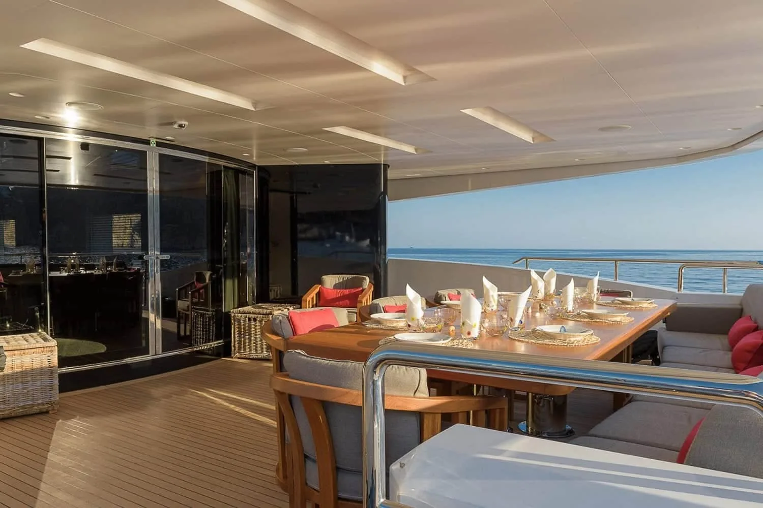 MR T - photo 16 location yacht Monaco