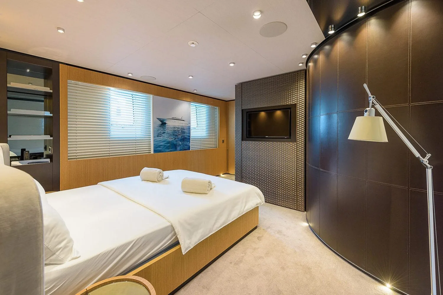 MR T - photo 28 location yacht Monaco