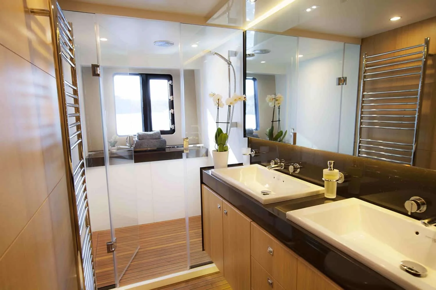 OBSESSIO - photo 16 location yacht Monaco