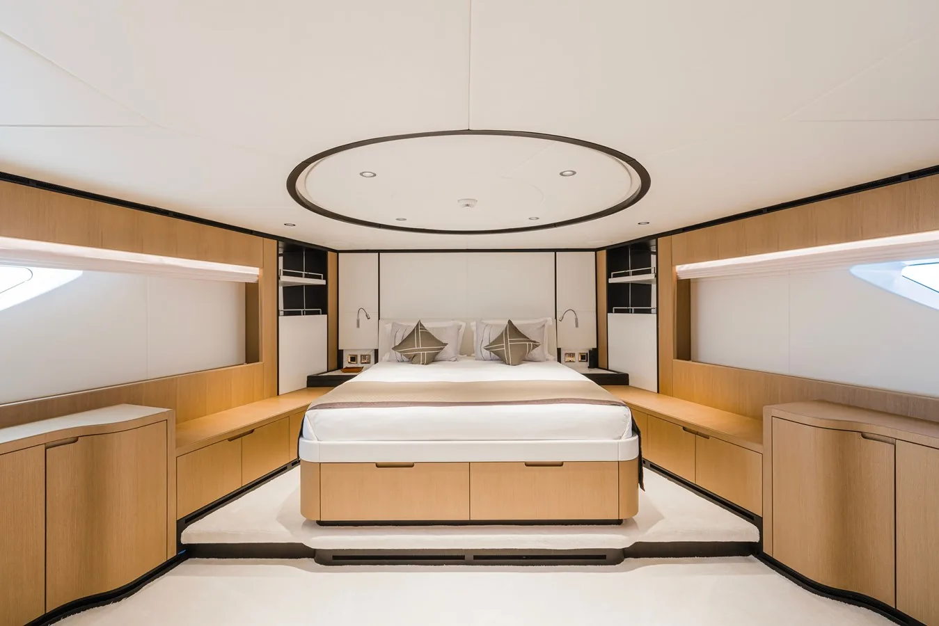 OLIVIA - photo 21 location yacht Monaco