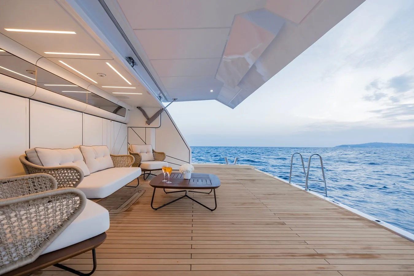 OLIVIA - photo 28 location yacht Monaco